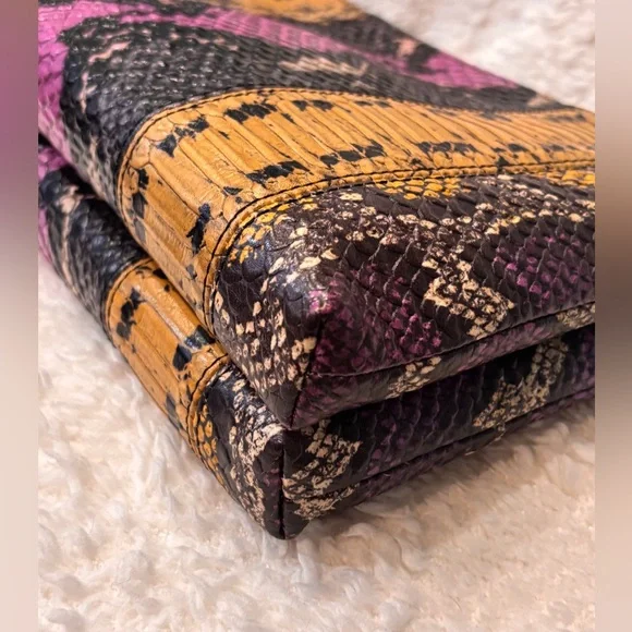 COACH F37172 Crosby Crossbody and Zip Around Wallet Set - Picture 6 of 16